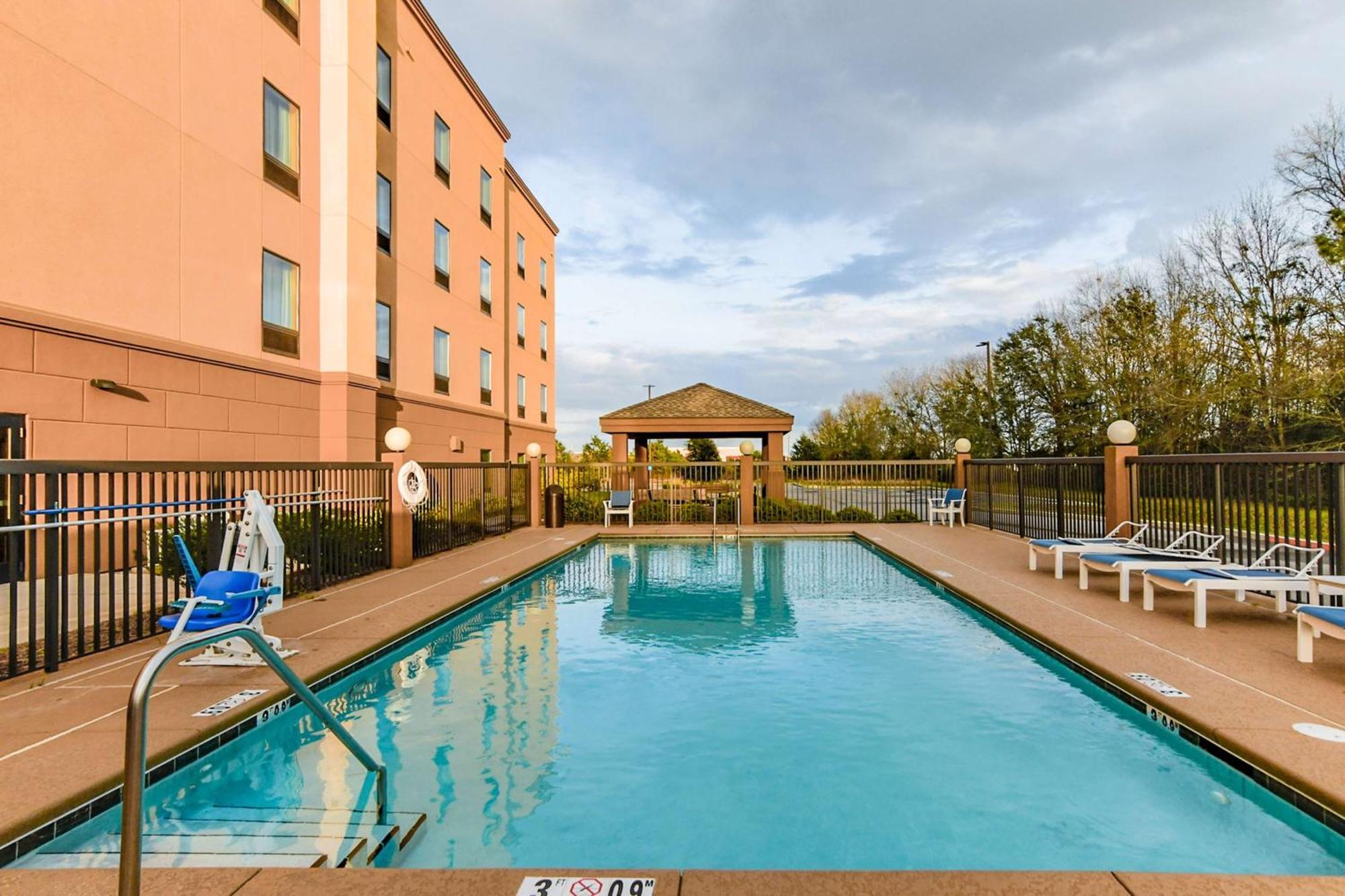 Hampton Inn Foley Dış mekan fotoğraf