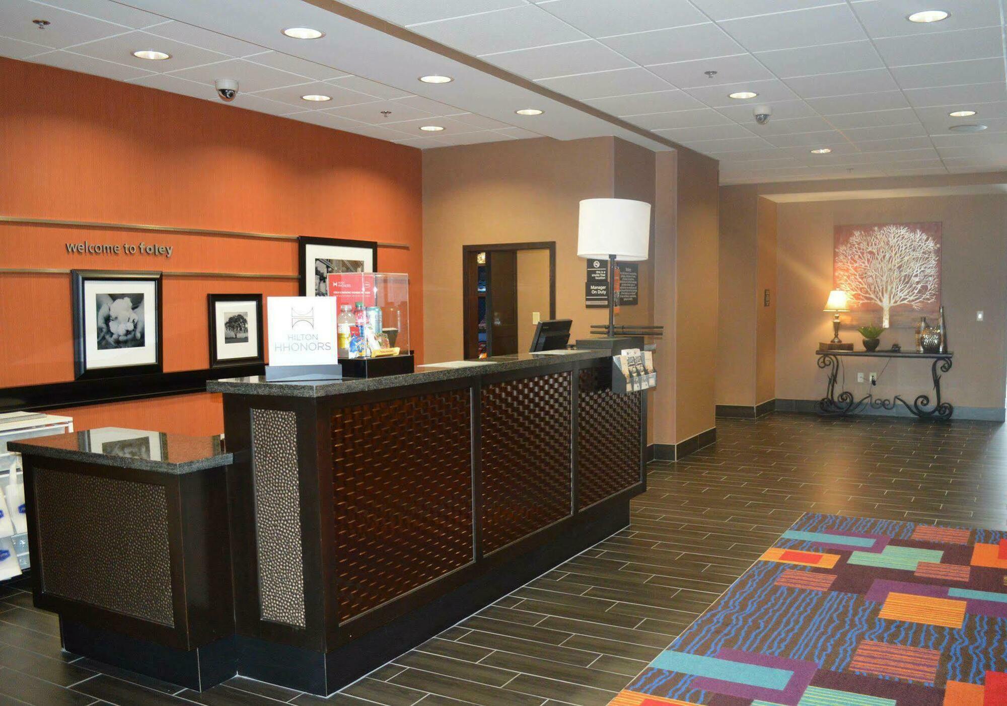 Hampton Inn Foley Dış mekan fotoğraf
